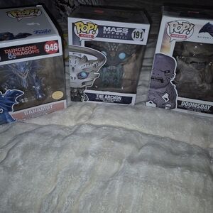 Funko Pop! Mass Effect The Archon #191 Vinyl Figure - Metallic Teal & Silver